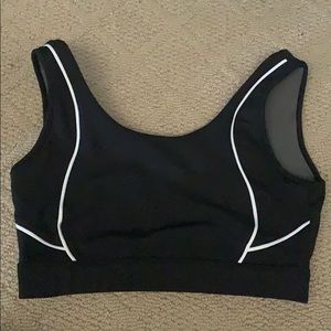 Buffbunny nirvana sports bra